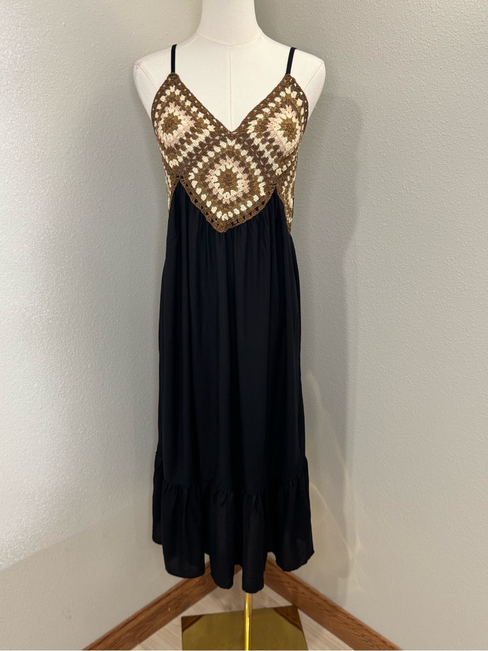 Raviya Crochet Boho Maxi Dress Black Brown Granny Square Cover Up Small